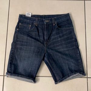 Men’s Levi’s jean shorts size 31.